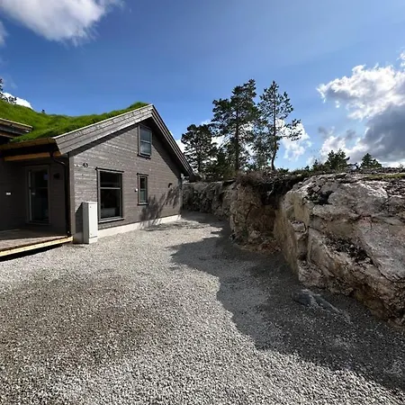 Familiehytte Pa Gautefall Naer Alpint Og Bading Drangedal